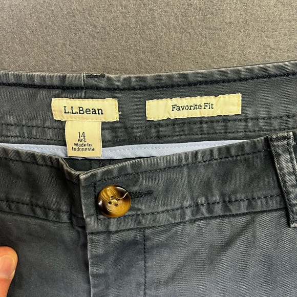 LL Bean Favorite Fit Gray Cropped Pants Womens 14R stretch Casual cute 1326 - Picture 3 of 10